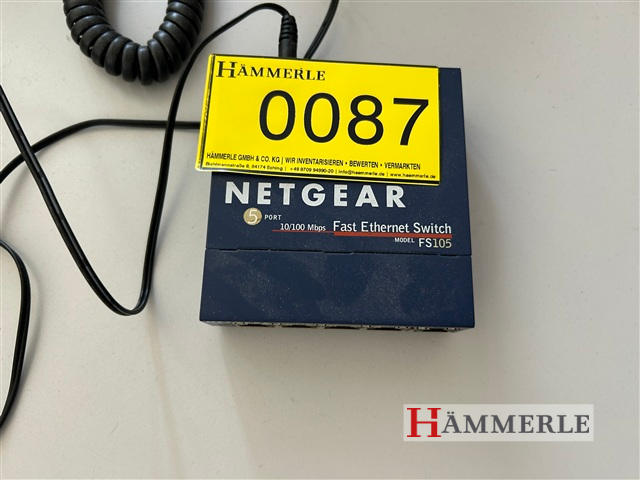 NETGEAR ProSAFE 5 Port 10/100 Switch FS105 v2